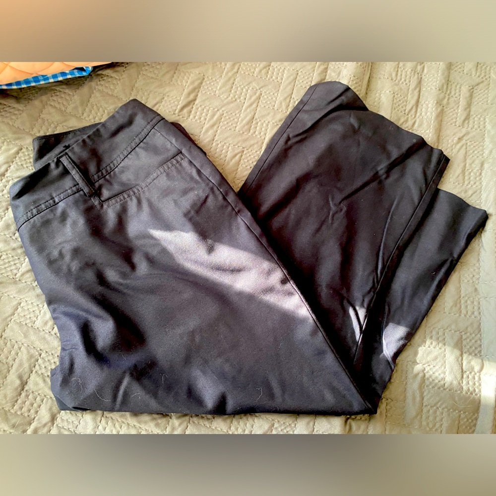 Dark Navy blue Express Design Studio size 12 wide leg capris